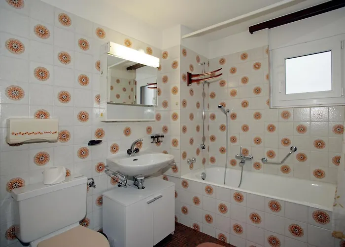 男爵/男爵夫人公寓酒店 洛伊克巴德